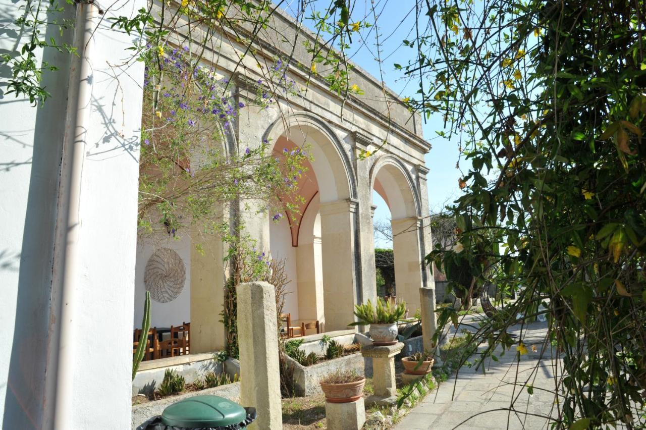 Masseria La Colombaia Poggiardo Exterior foto