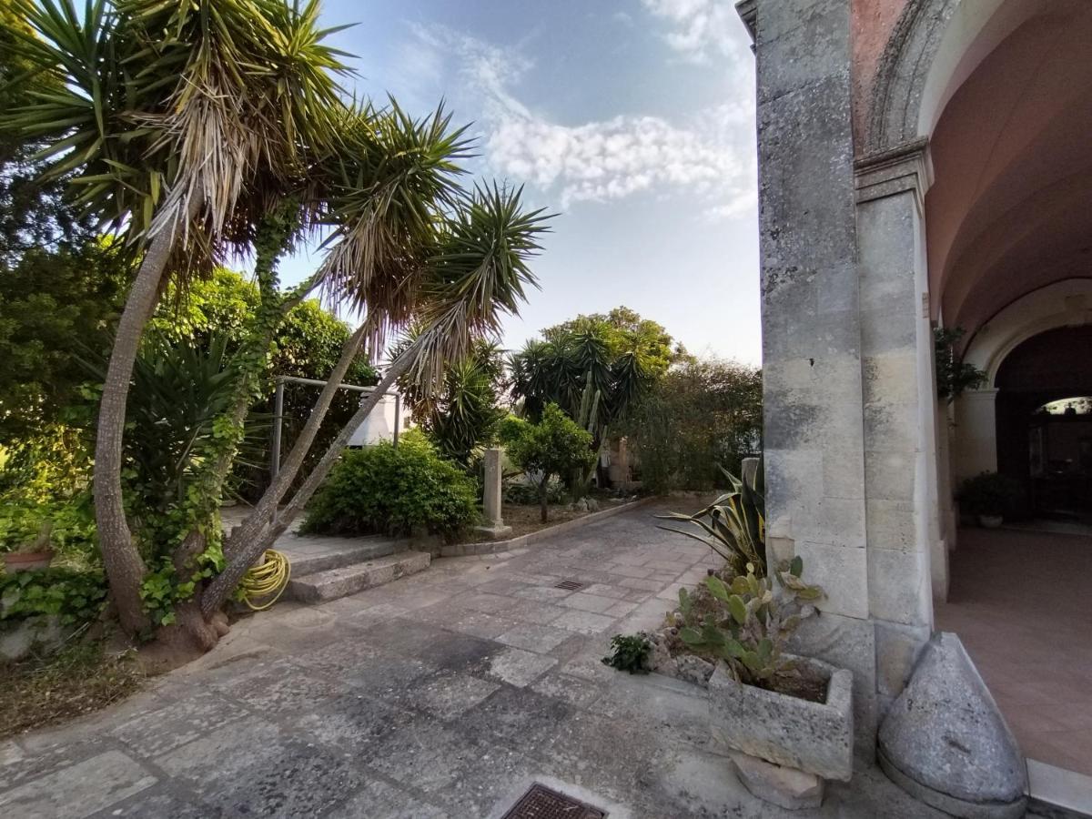 Masseria La Colombaia Poggiardo Exterior foto